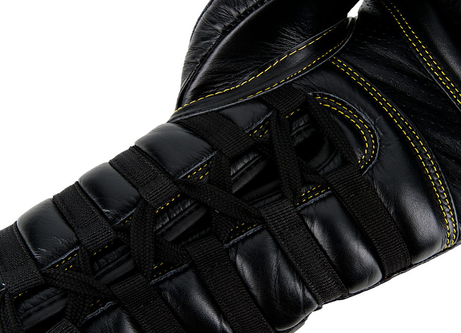 UFC Премиальные тренировочные перчатки на шнуровке